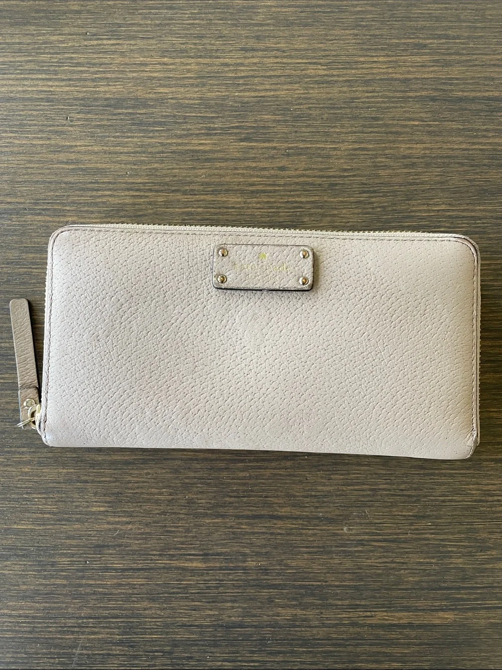 KATE SPADE GROVE STREET NEDA ZIP AROUND WALLET - Almondine (Beige) Gold Hardware